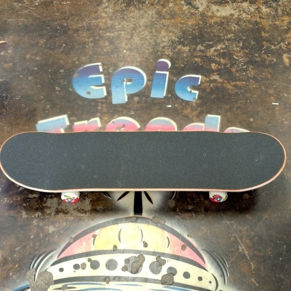 Toy Machine 8x31 Complete Skateboard - Picture 5 of 6